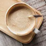 café-cremoso-leite-creme-de-receita-mistura-cappuccino-caseiro-chocolate-soluvel-como-tirar-um