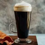 irish-coffee-receita-baileys-caipirinha-de-cocktail-café-chantilly-nome-quente-licor