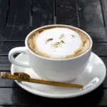 café-cappuccino-com-whey-saudavel-baunilha-soluvel-como-fazer-chocolate