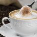 cappuccino-receita-original-italiana-agua-ou-leite-como-fazer-espuma-no-o-que-e-historia-na-maquina-de-café-expresso