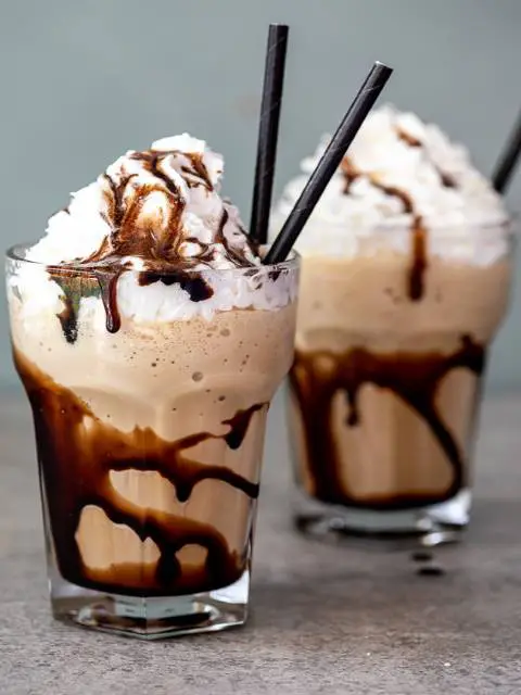 3-coracoes-cappuccino-chiquinho-receita-milkshake-com-cafe-soluvel-como-fazer-gelado