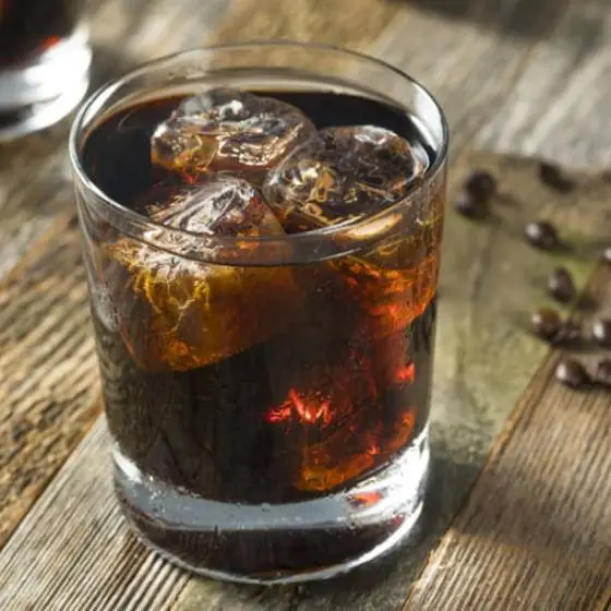 caipirinha-rum-baileys-drink-gelado-gin-expresso-whisky