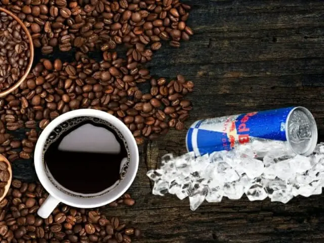 cafeina-monster-cafeina-red-bull-efeitos-negativos-posso-tomar-por-dia-tem-alcool-afrodisiaco-para-que-serve