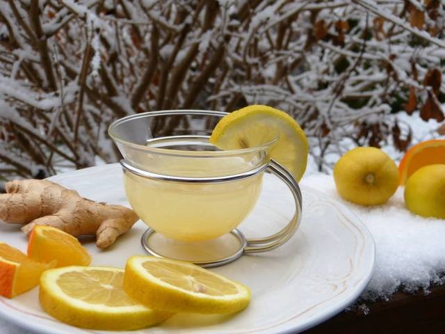 Chá- de-Limão-Açafrão- e- Gengibre- faz -mal