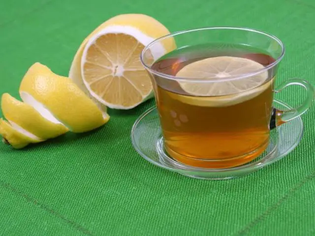 Receita- de- Chá- de- Limão- Caseiro