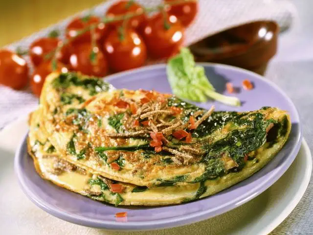 omelete-tomate-espinafre-para-diabetico