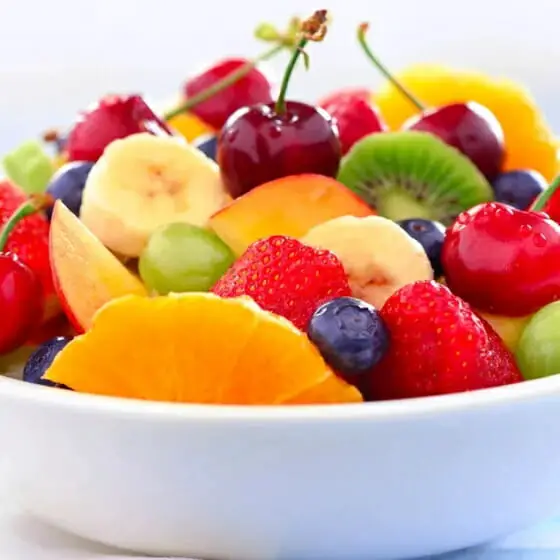Quais- são- os- Benefícios -do- Café -da- Manhã- com- Salada- de -Frutas