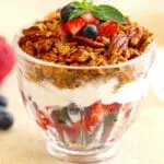 engorda-receitas-para-emagrecer-granola-leite-banana-iogurte-sobremesa-como-comer-beneficios