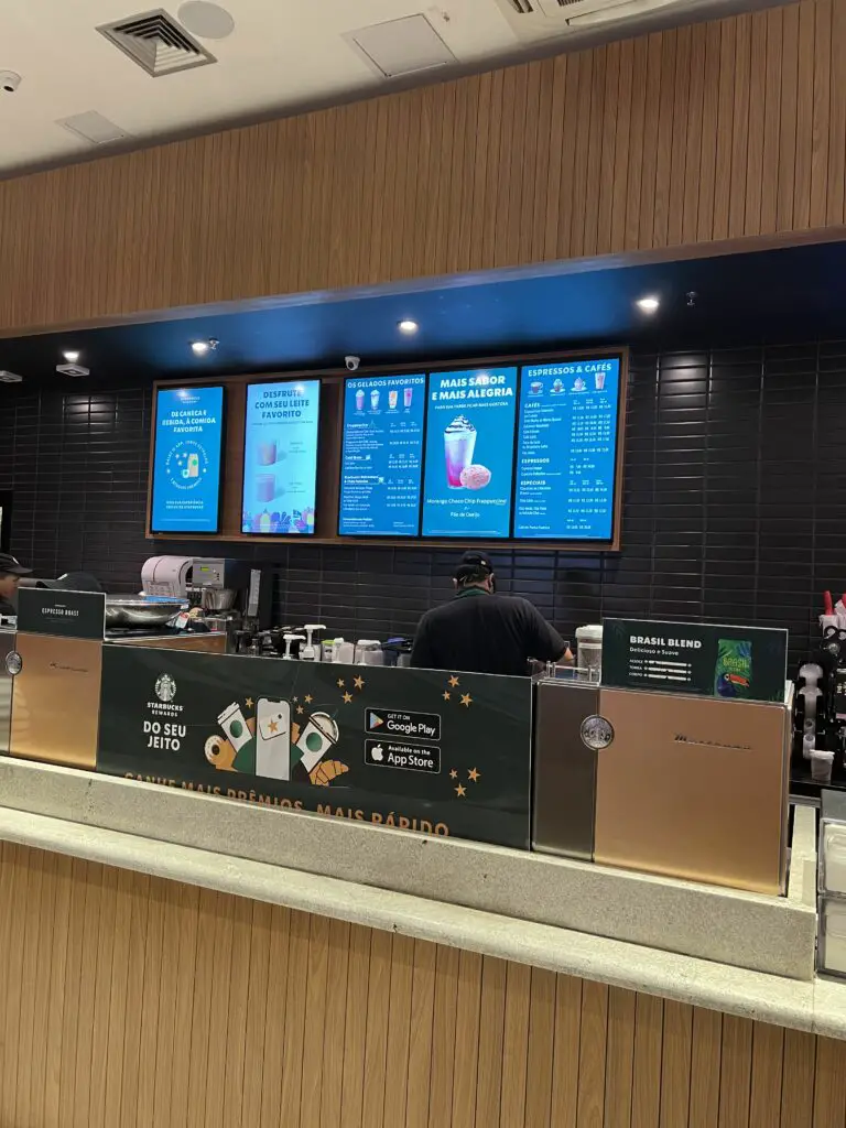 Starbucks no Uberlândia Shopping Primeira Loja da Rede no Interior de Minas Gerais